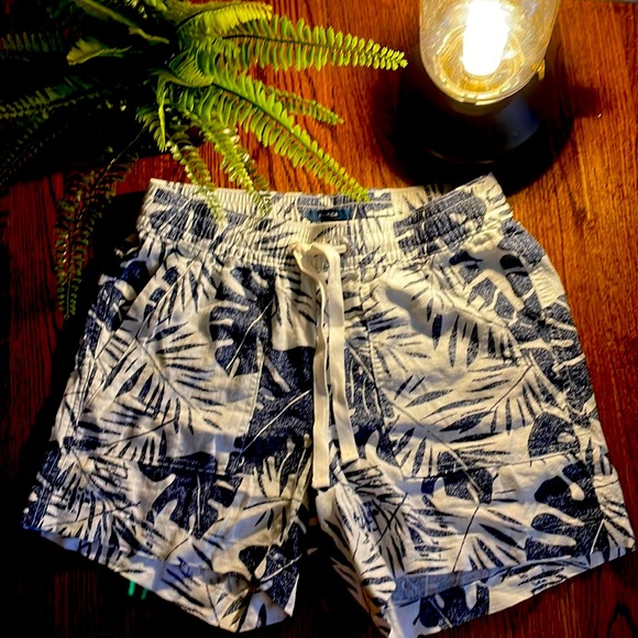 Nautica Pants - Tropical Shorts